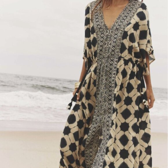 Zara Dresses & Skirts - Zara NWT Printed Kaftan Dress Chic Black and Cream Oversized - Size M/L
